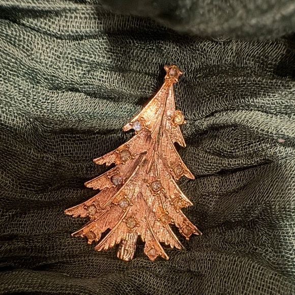 Brooch Christmas Tree - Picture 1 of 1